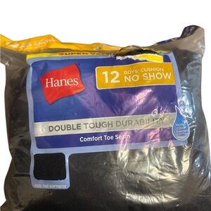 Hanes Boys' Black Cushion No Show Socks